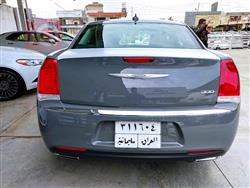 کرایسلەر 300